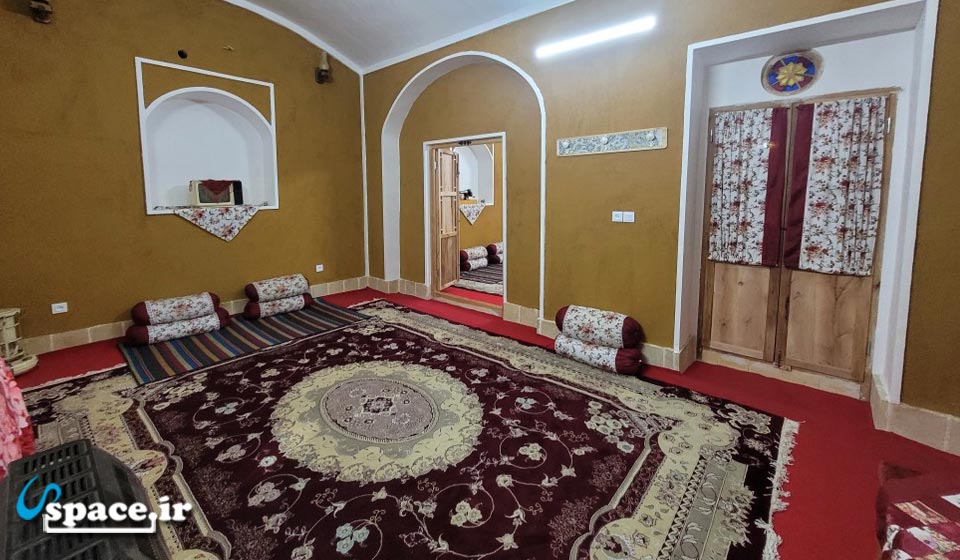 نمای  داخل اتاق اقامتگاه بوم گردی ترنج - کاشان - اصفهان
